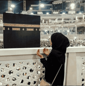 Umrah for woman