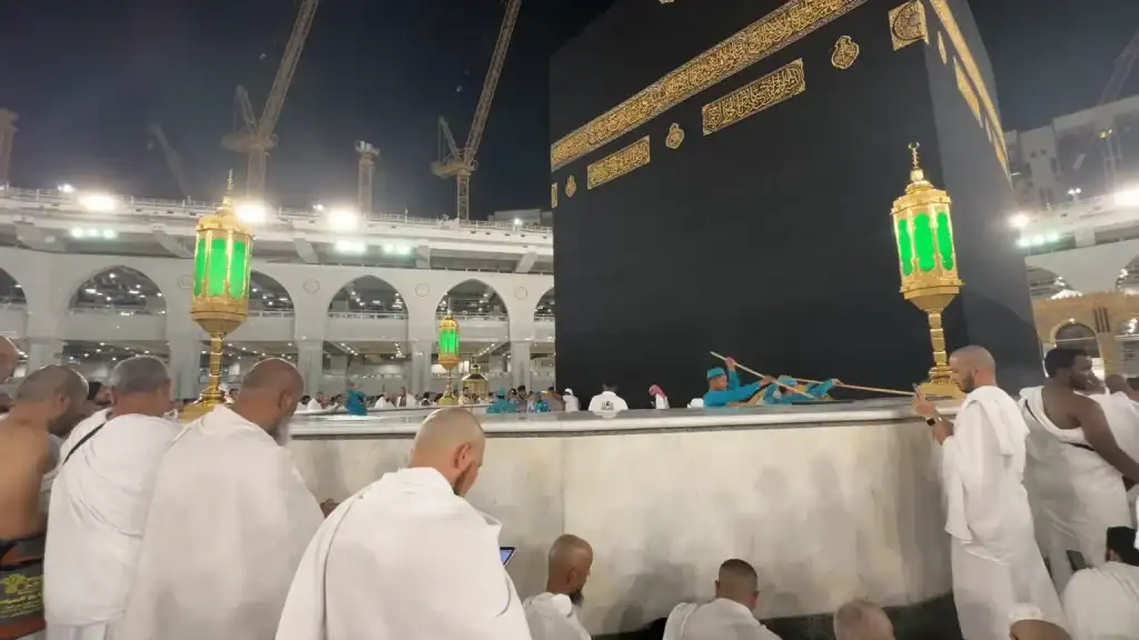 Last Date to Perform Umrah Before Hajj 2026